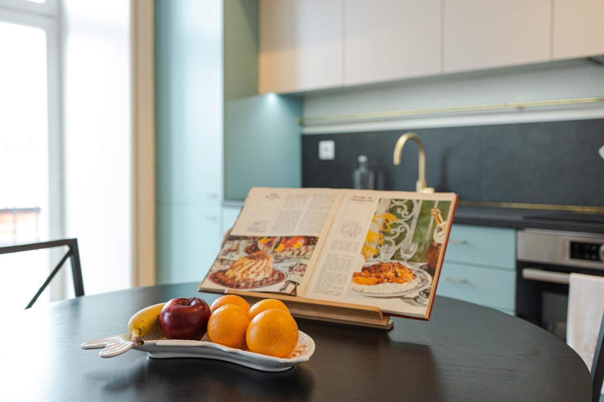 Almaria - Ex Libris Apartments | Chiado Lisboa Εξωτερικό φωτογραφία