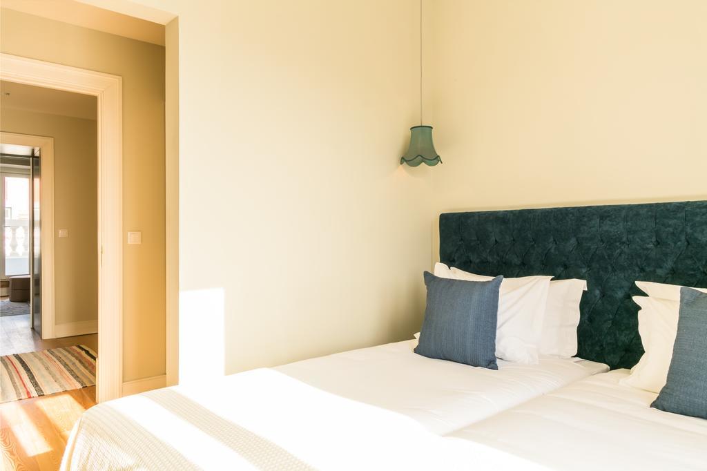 Almaria - Ex Libris Apartments | Chiado Lisboa Εξωτερικό φωτογραφία