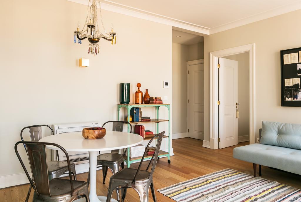 Almaria - Ex Libris Apartments | Chiado Lisboa Εξωτερικό φωτογραφία